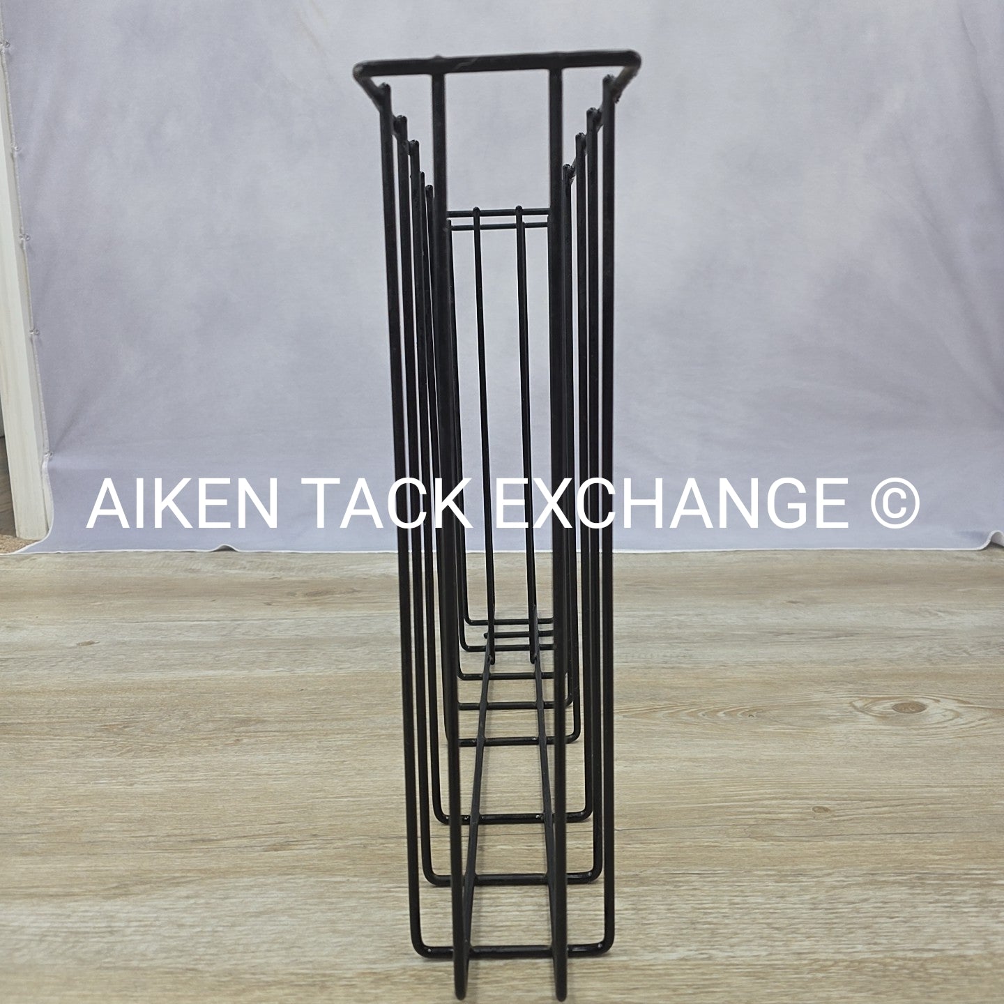 Metal Wrap & Bandage Holder