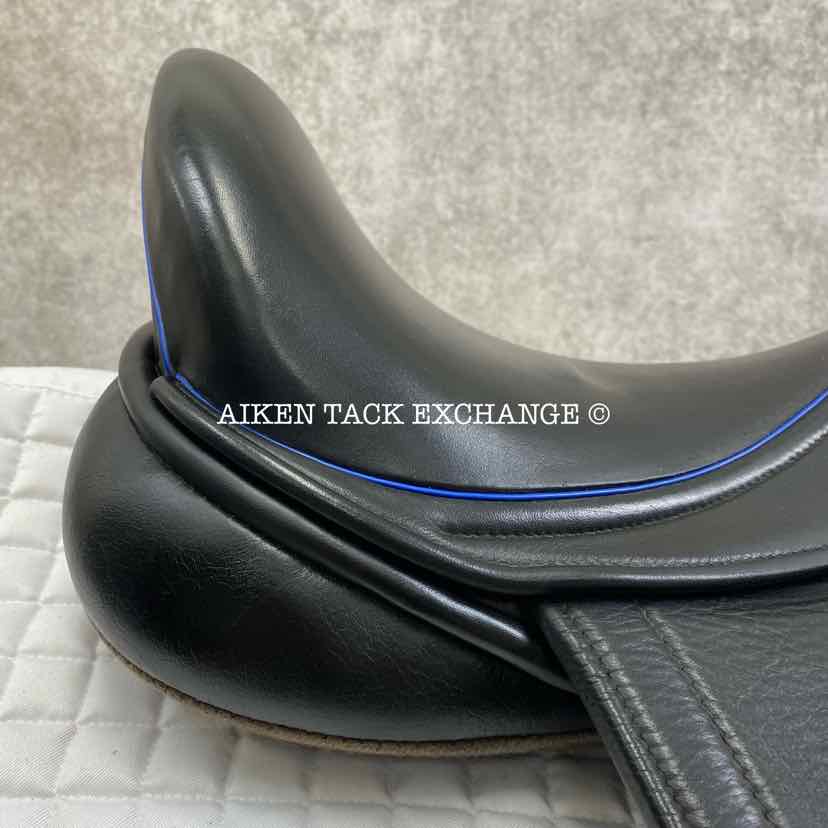**SOLD** 2015 Black Country Carlow Dressage Saddle, 17.5" Seat, Medium Wide Tree, Wool Flocked Serge Panels