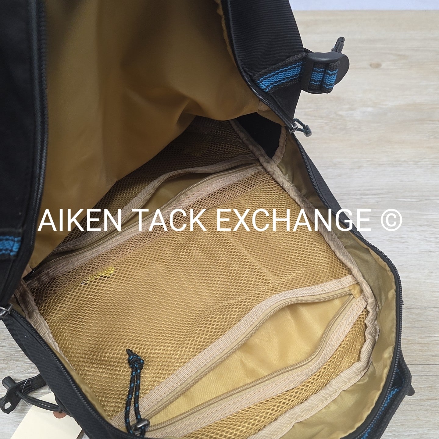 Noble Equestrian Ringside Bag