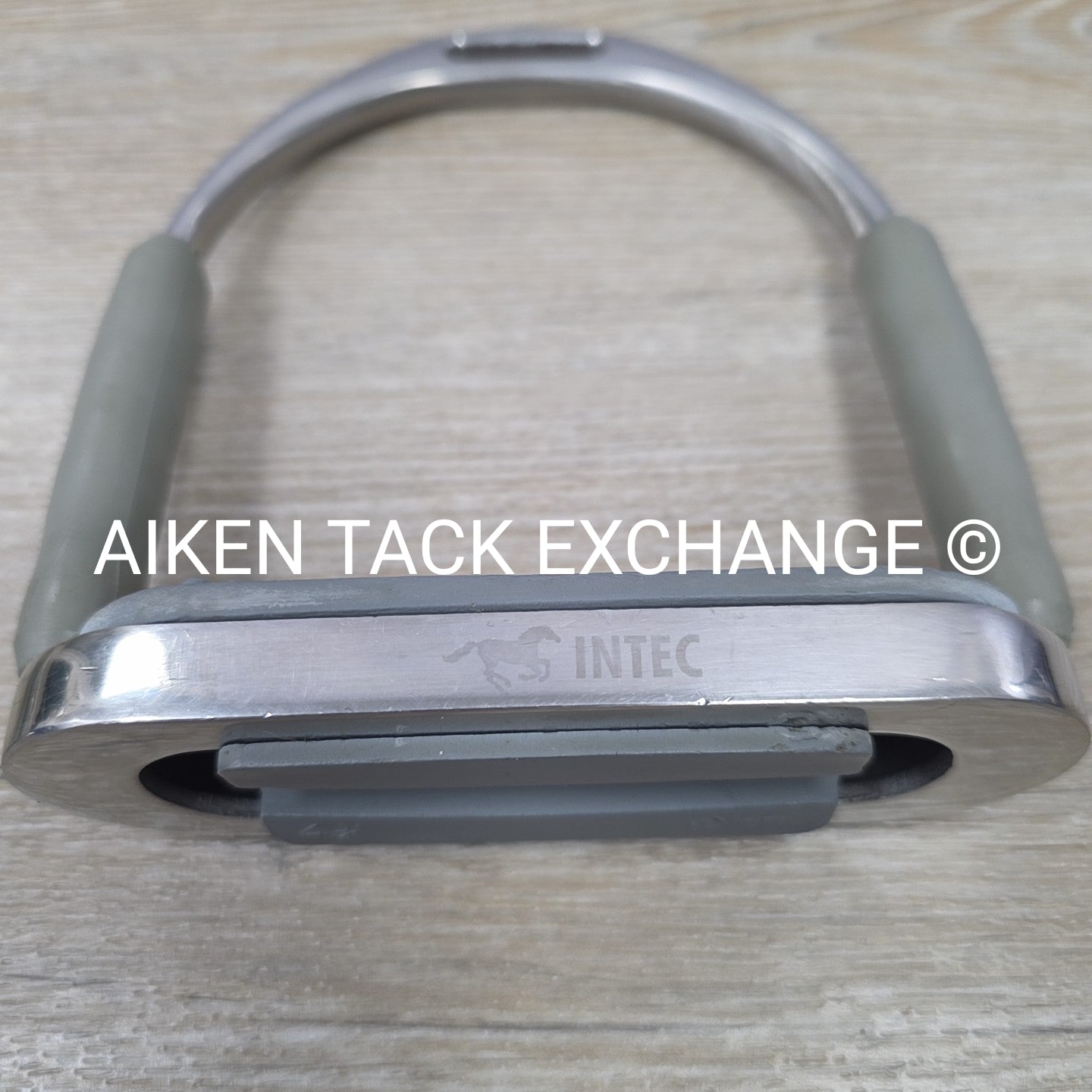 Intec Flex Stirrup Irons, 4.75"