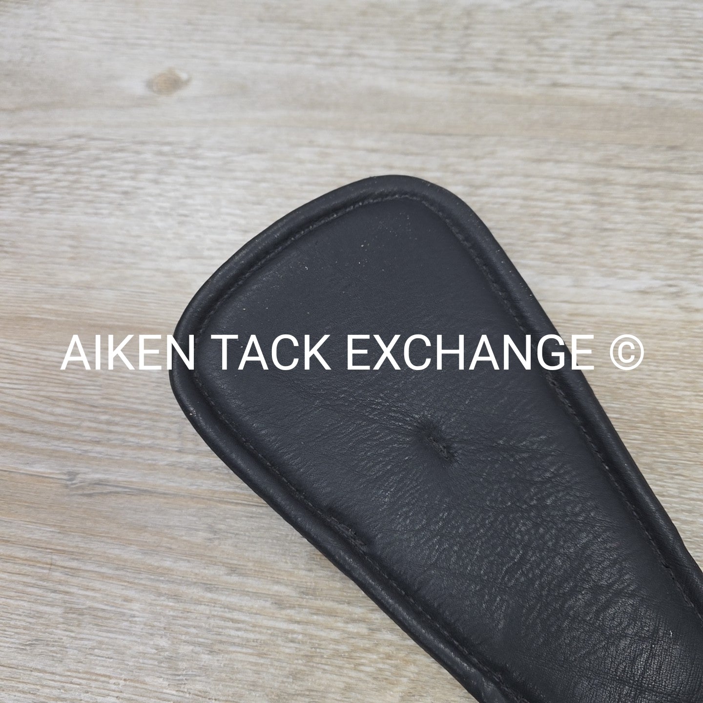 Padded Leather Contour Dressage Girth with Double End Elastic, Black, 32"
