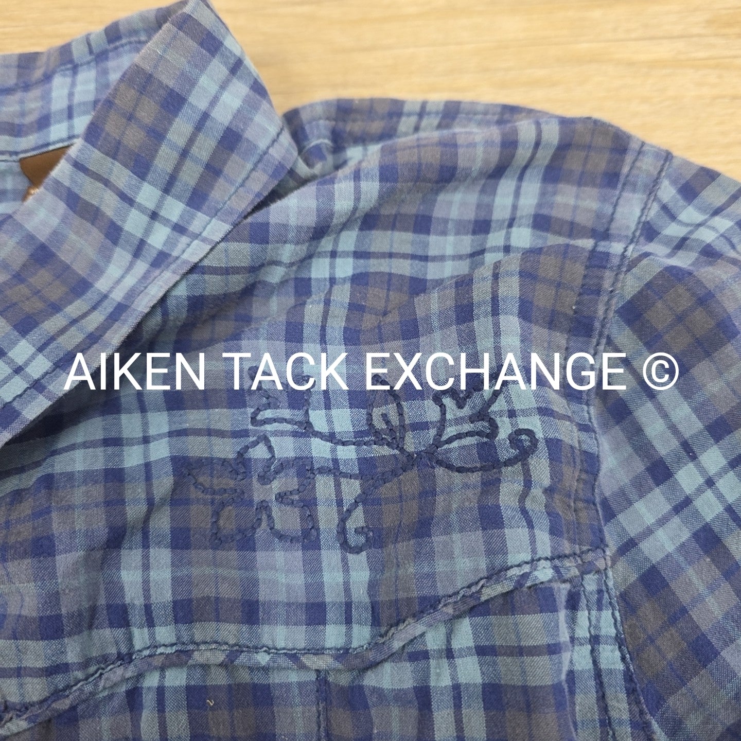 Bit & Bridle Button Up Lightweight Flannel, Women's XLarge