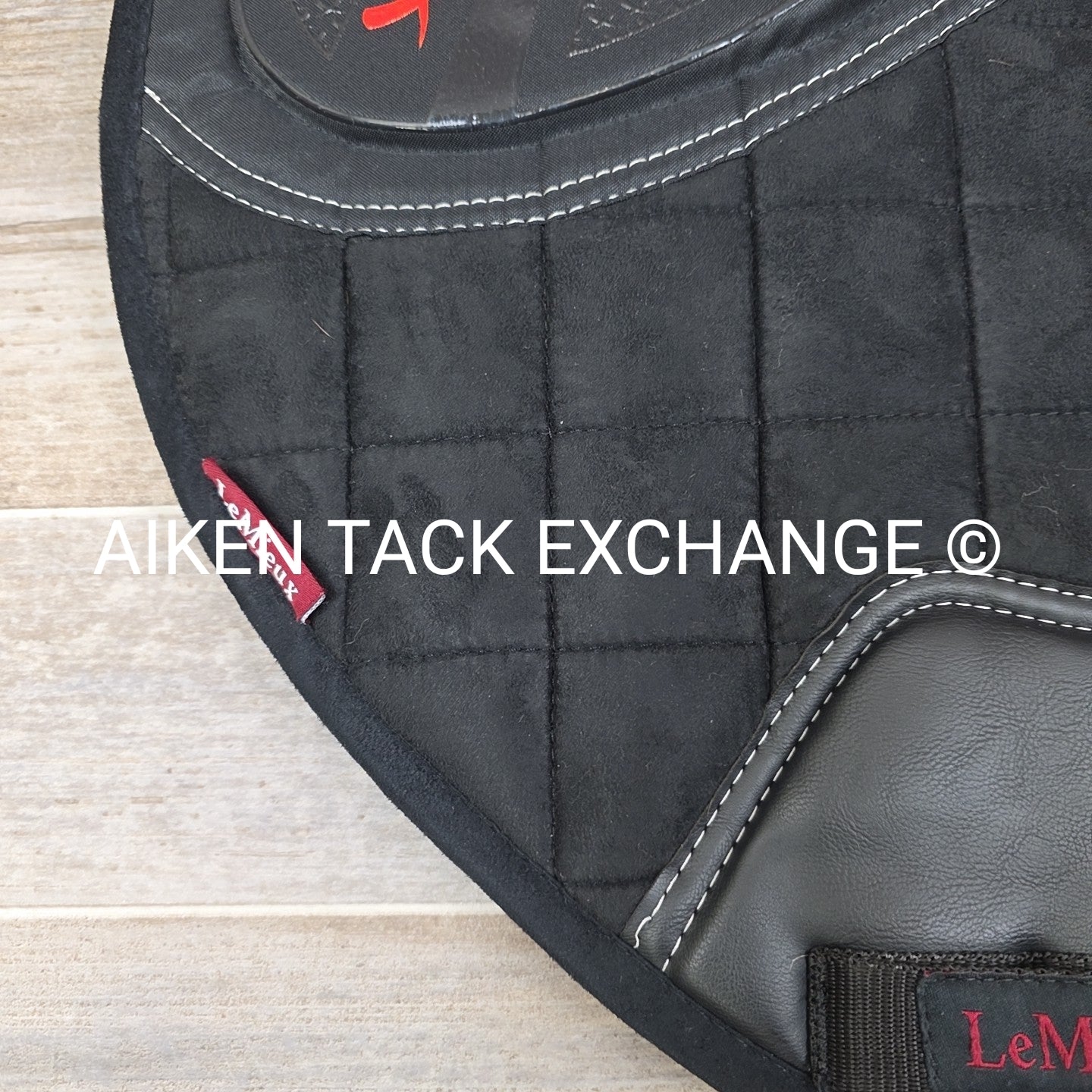 LeMieux X-Grip Silicone Eurojump Square Saddle Pad, Large