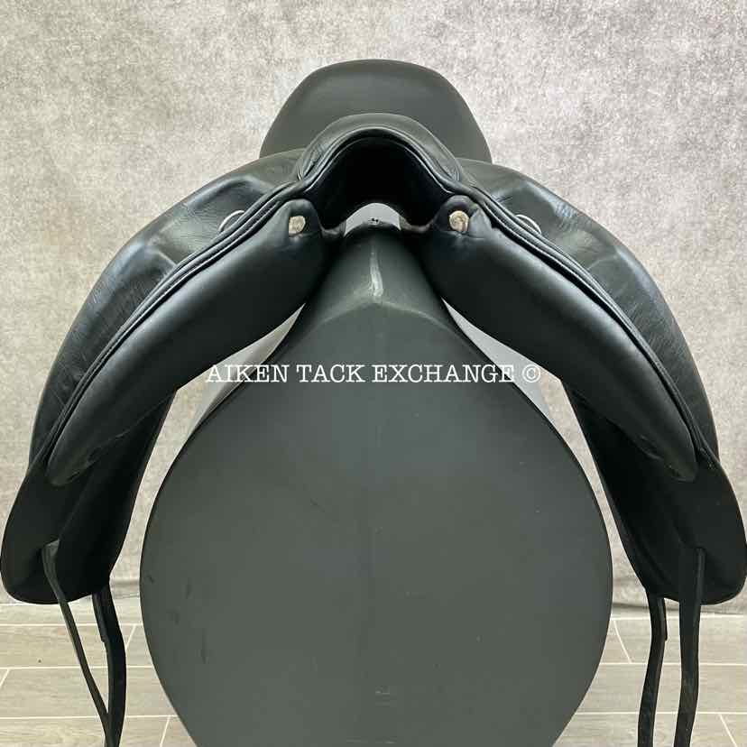 2014 Devoucoux Mendia Monoflap Dressage Saddle, 18" Seat, 3 Flap, Medium Wide Tree, D3D Panels, Full Buffalo Leather