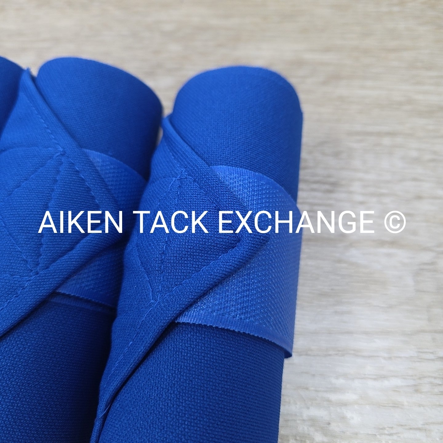 Standing Bandages, Set of 4