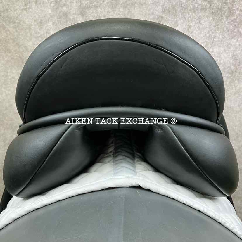 **SOLD** 2011 Hulsebos DR CC Dressage Saddle, 18" Seat, Medium Wide Tree, Wool Flocked Panels