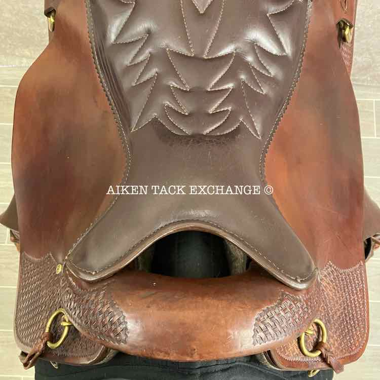 2000 Tucker Endurance Saddle, 18" Seat, Medium Tree - Semi QH Bars