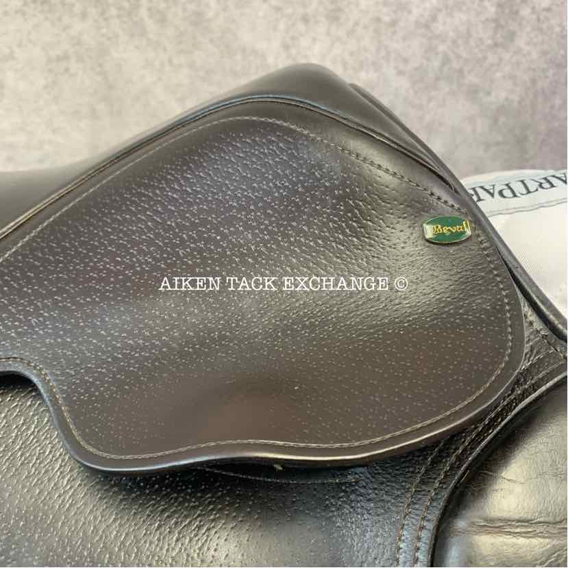 **SOLD** Beval LTD The Devon 2000 Close Contact Jump Pony Saddle, 15" Seat, Medium Tree, Foam Panels