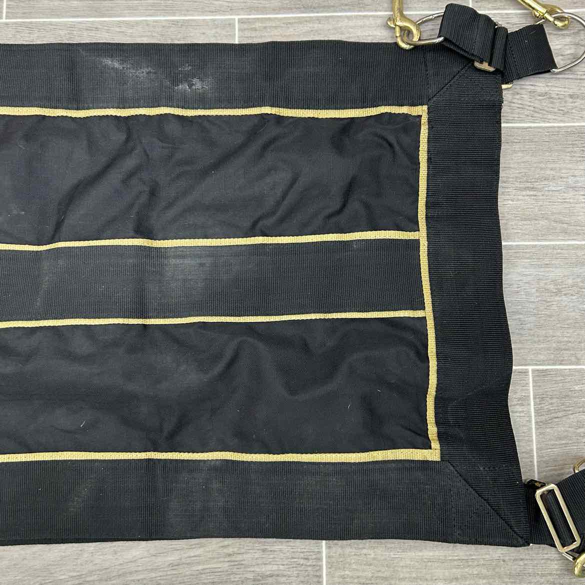 Brookside Equine Gear Aisle Guard with Snaps