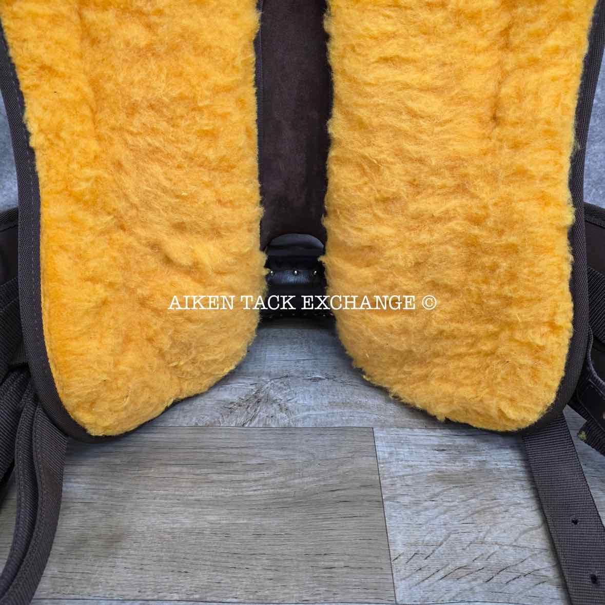 Tough 1 King Series 9215 Synthetic Western Saddle, 15" Seat, Wide Tree - Full QH Bars