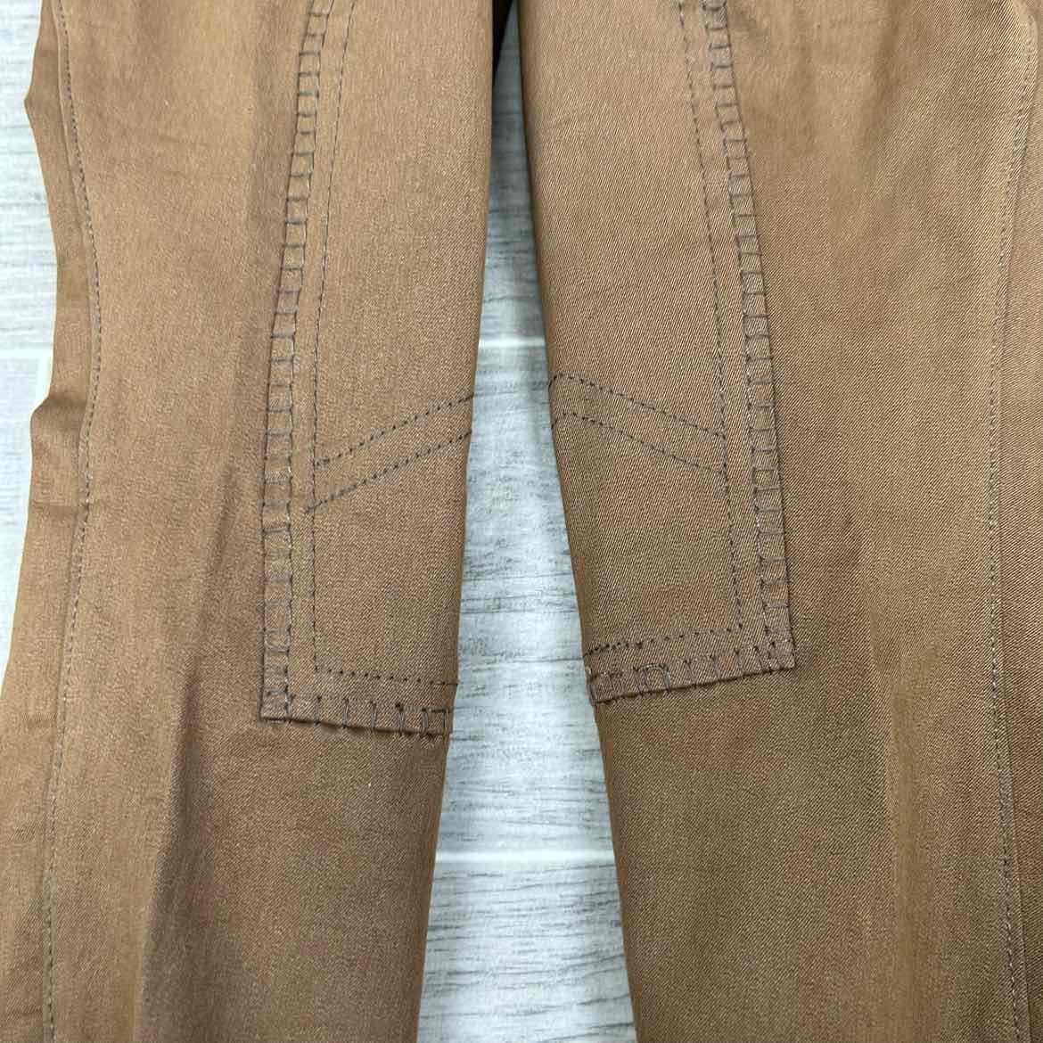 Eqituff Children's Knee Patch Breeches, Brown, Size 10, Brand New