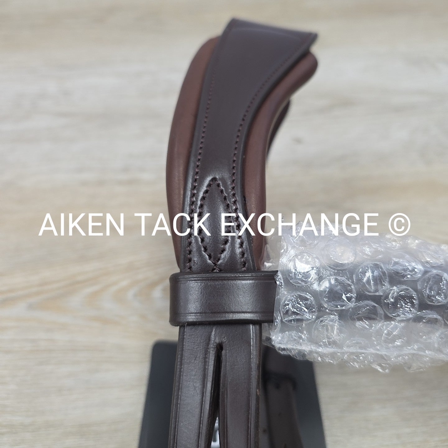 Shires Velociti Lusso Ergonomic Curved Flash Bridle, Size Full