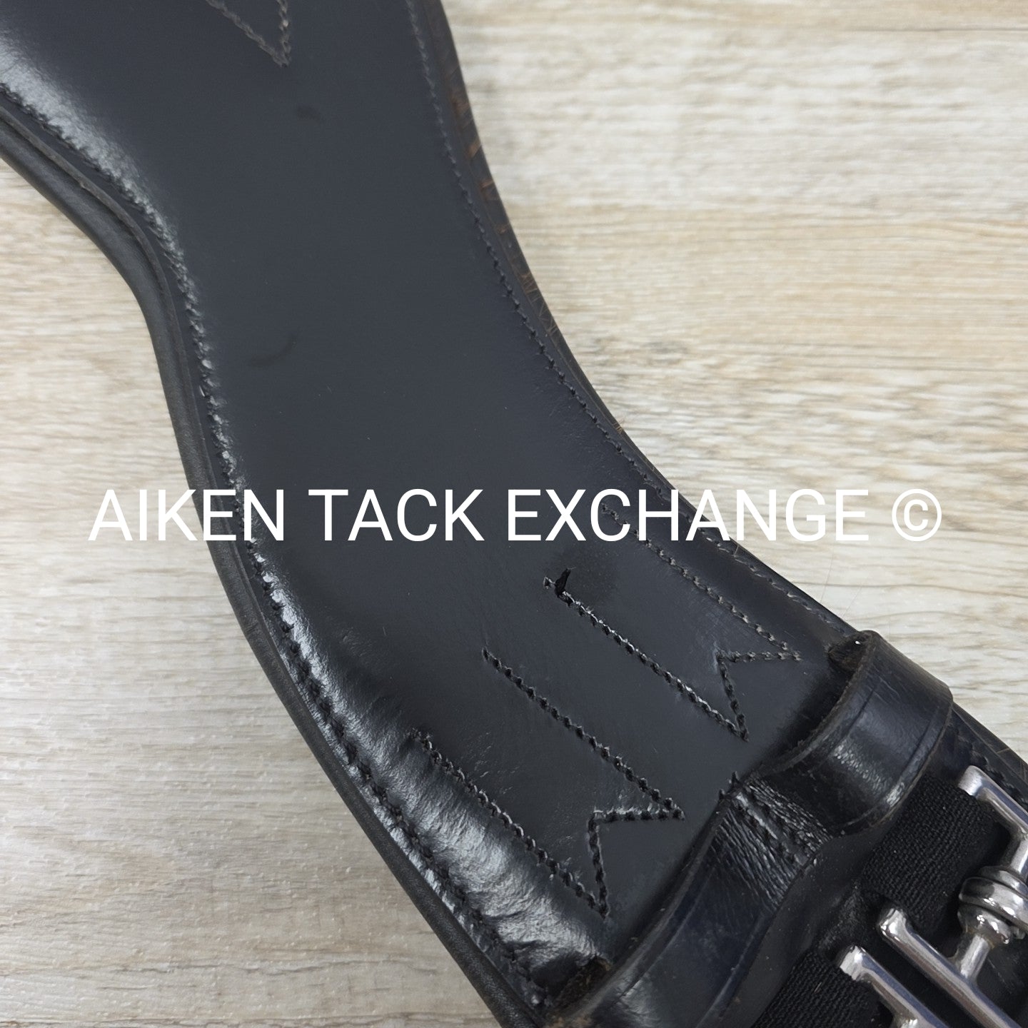 Total Saddle Fit Anatomic Shoulder Relief Girth, Black, 26"
