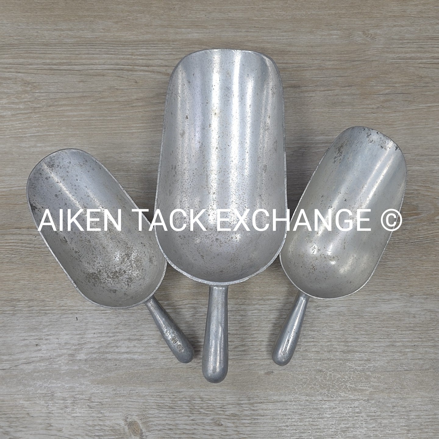 BARGAIN BUNDLE: 3 Metal Feed Scoops