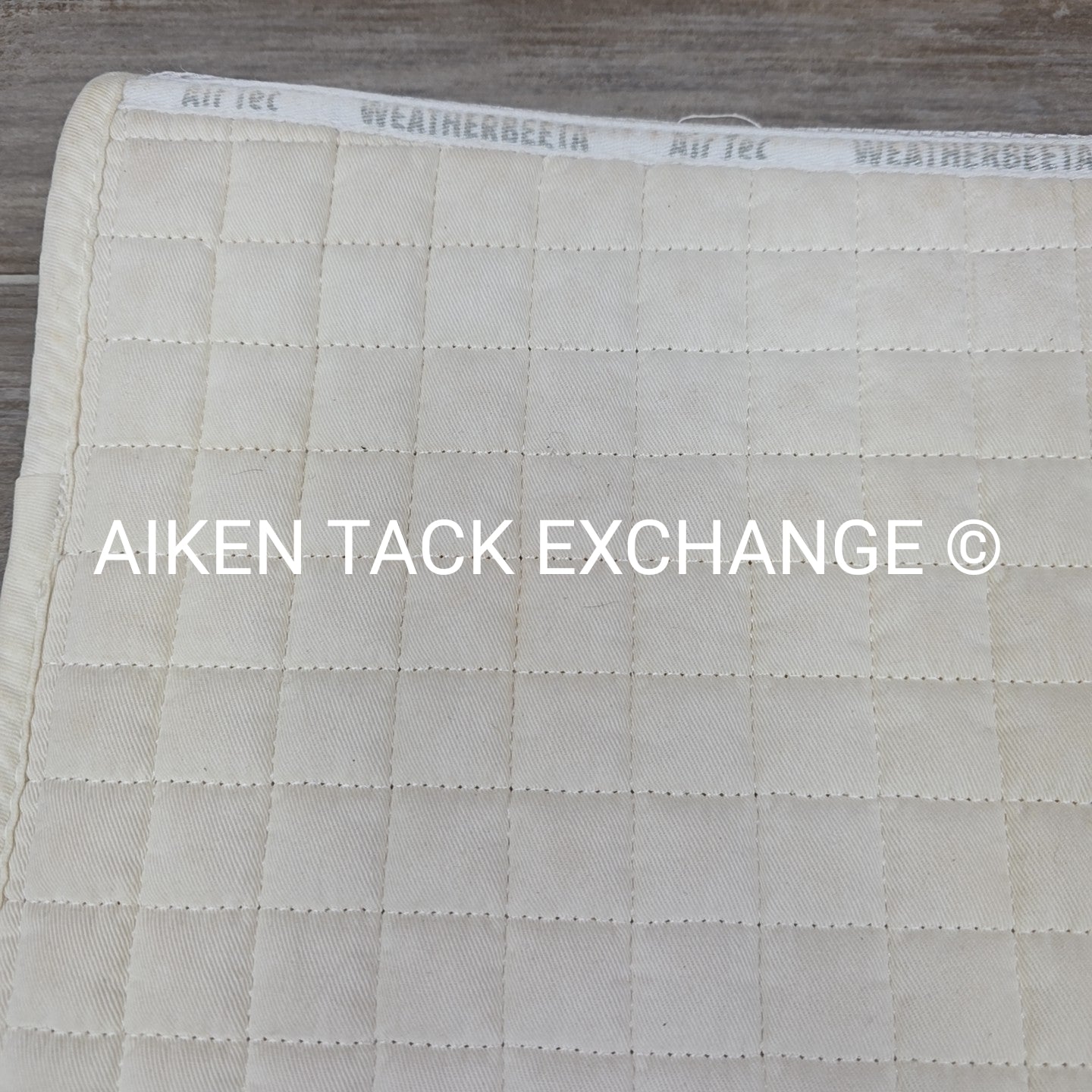 Weatherbeeta Prime Air-Tec Shaped Saddle Pad