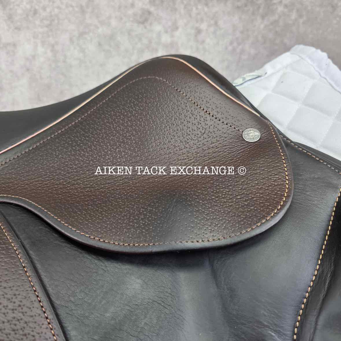 2014 Herve Godignon Jump'In Monoflap Jump Saddle, 17.5" Seat, 3A Flap, Medium Tree, Foam Panels