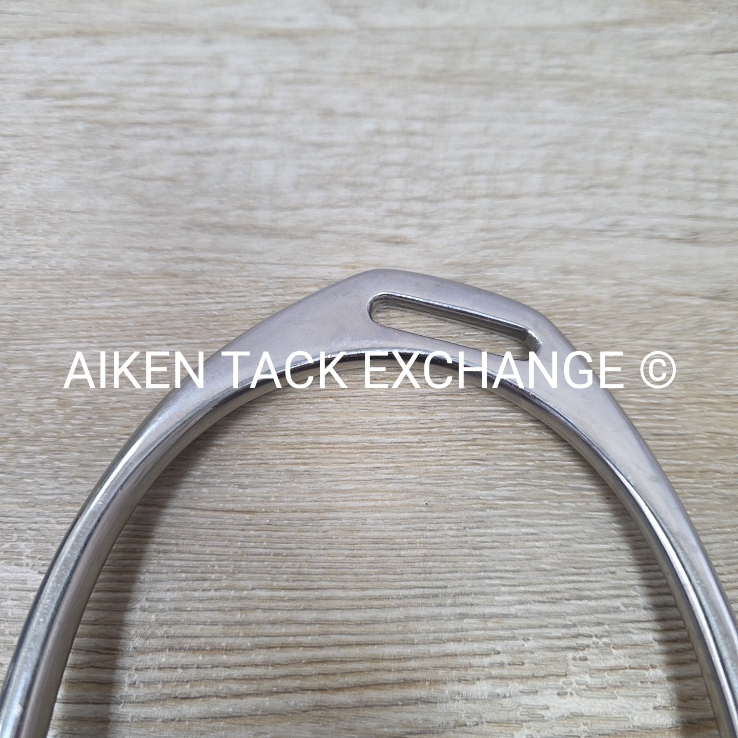 Stubben Offset Fillis Stirrup Irons 4.75"