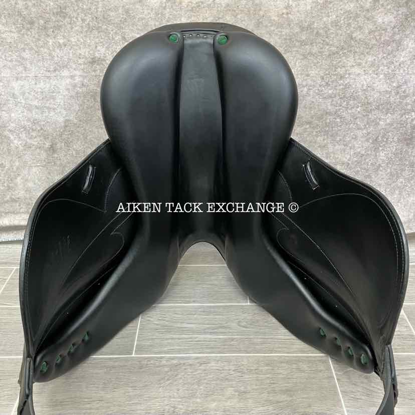 **SOLD** 2004 Devoucoux Makila Monoflap Dressage Saddle, 18" Seat, 1A Flap - Short, Medium Wide Tree, Foam Panels, Full Buffalo Leather