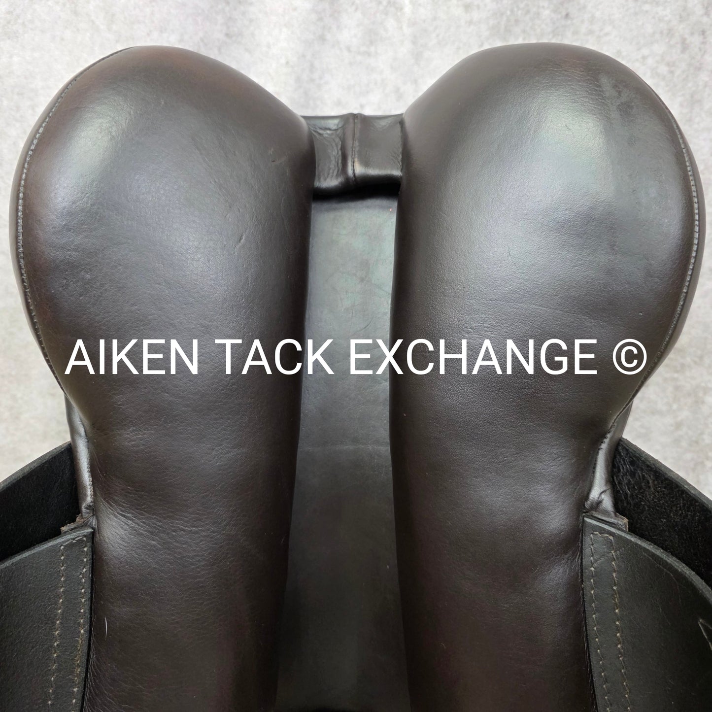 **SOLD** Legacy All Purpose Saddle, 17.5" Seat, Extra Wide Tree, Wool Flocked Panels