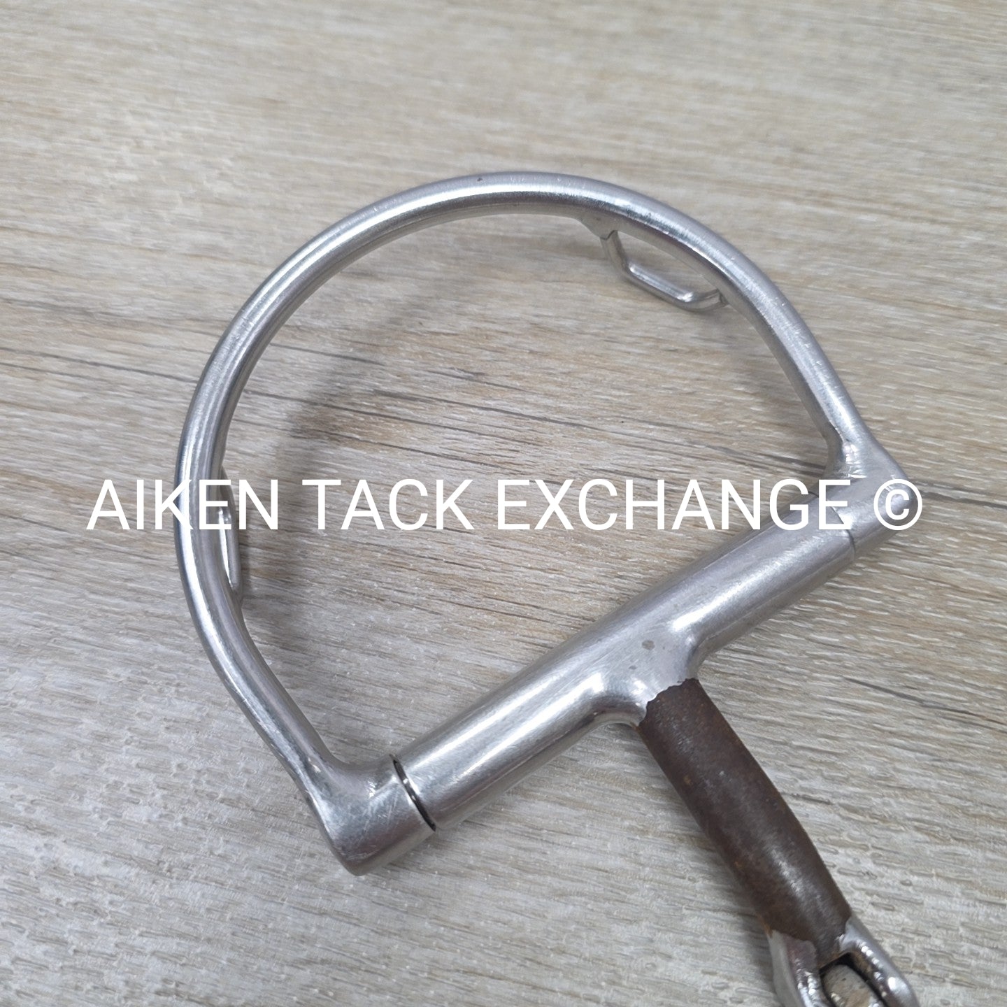 Myler Double Hinged Comfort Snaffle D Ring Bit with Hooks 5.25"