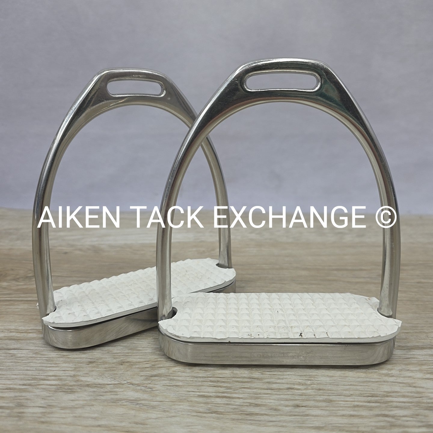 Korsteel Fillis Stirrup Irons, 4.5"