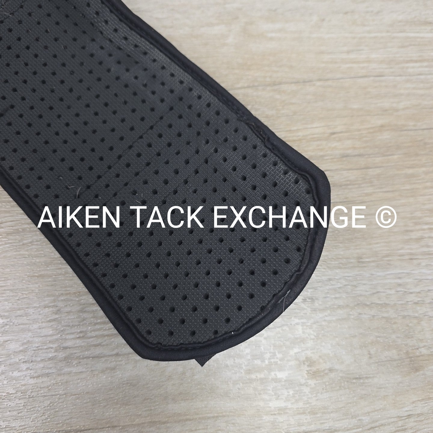 Professional's Choice SMx VenTech Western Cinch, Black, 26"