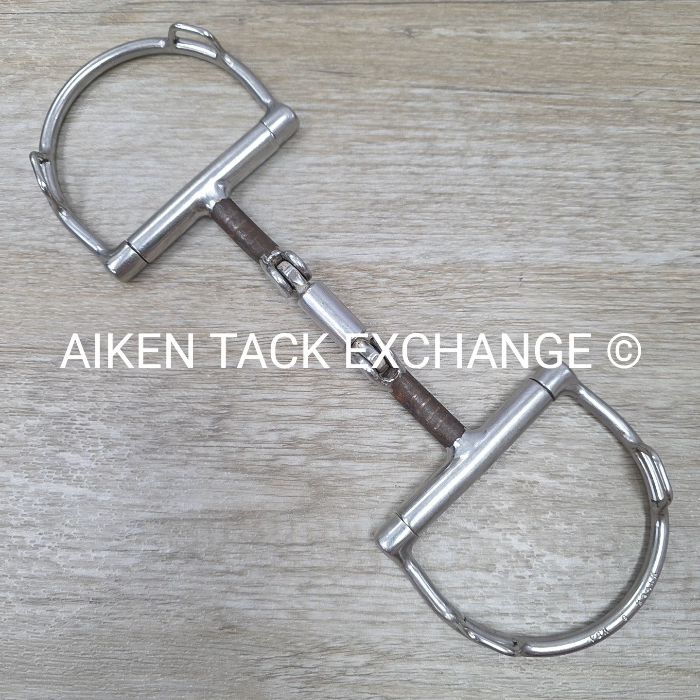 Myler Double Hinged Comfort Snaffle D Ring Bit with Hooks 5.25"