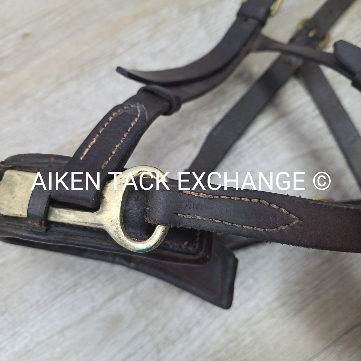 Leather Lunge Cavesson (Leather has Cracking)