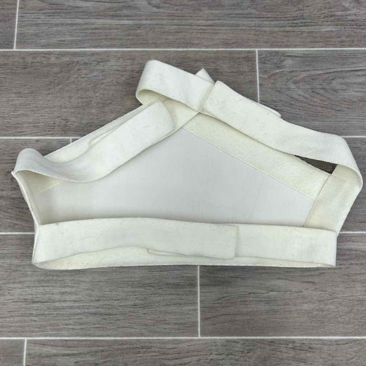 Equifit Shoulders Back, Size Adult