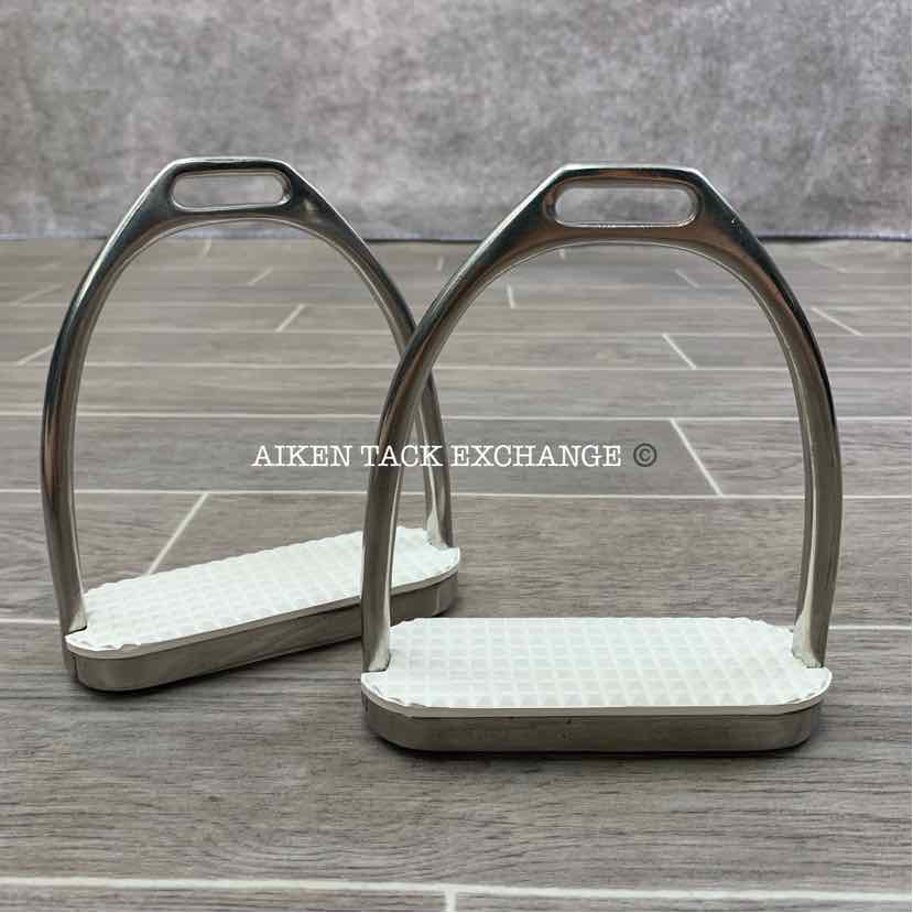 Korsteel Flex Stirrup Irons 4.75"