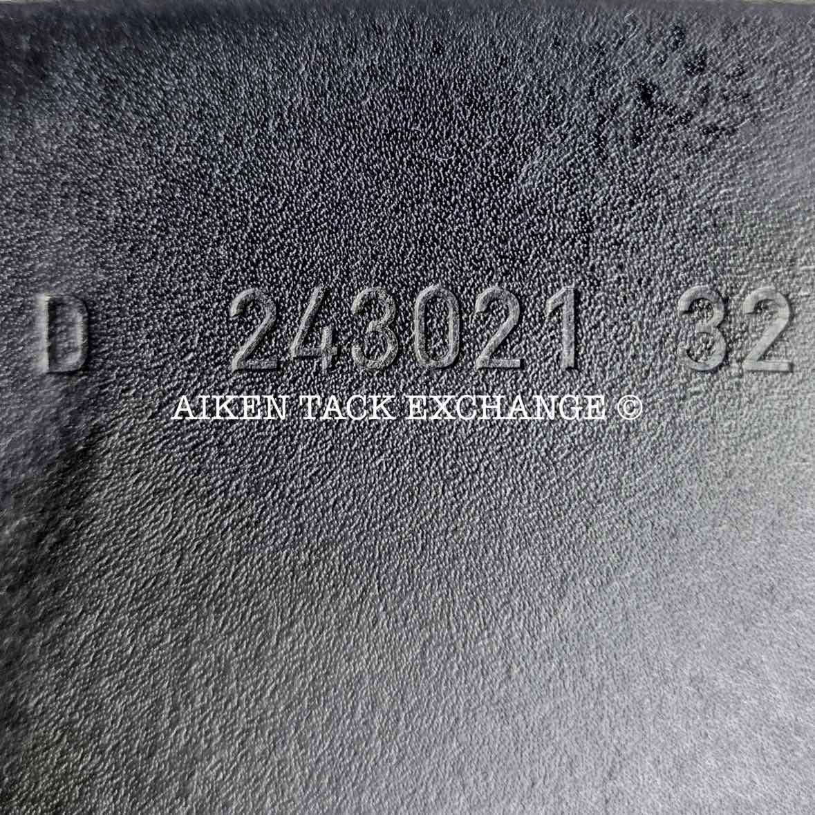 2016 Stubben 1894 Dressage Saddle, 17.5" Seat, 32cm Tree - Wide, Wool Flocked Panels