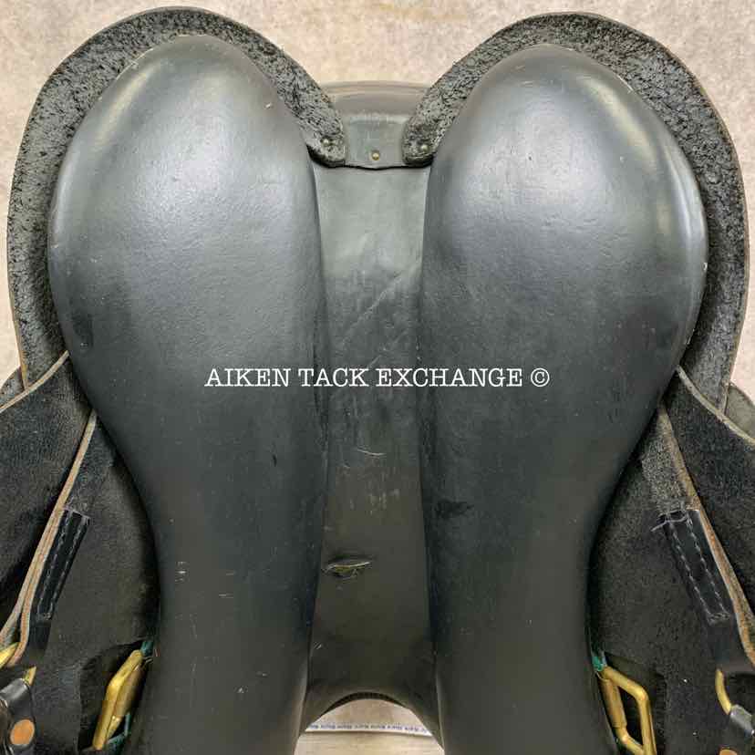 **SOLD** Unknown Brand Endurance Saddle, 18" Seat, Wide Tree