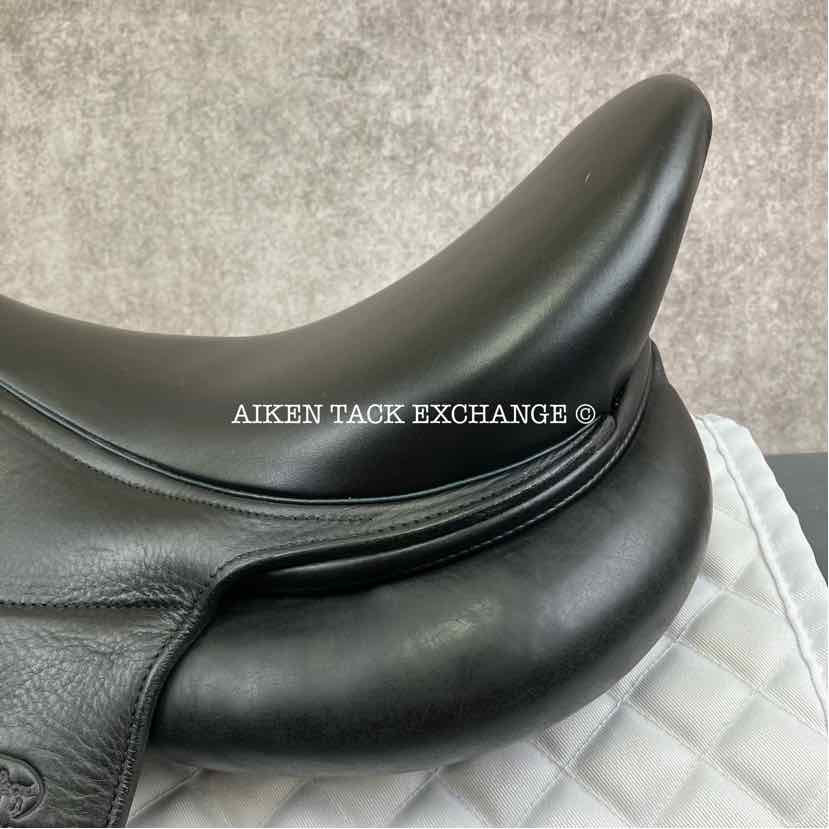 2014 Devoucoux Mendia Monoflap Dressage Saddle, 18" Seat, 3 Flap, Medium Wide Tree, D3D Panels, Full Buffalo Leather