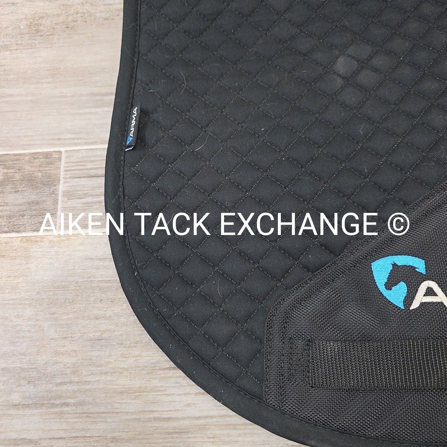 Shires Arma Contour Pro Dressage Saddle Pad with Elastic Training Bands