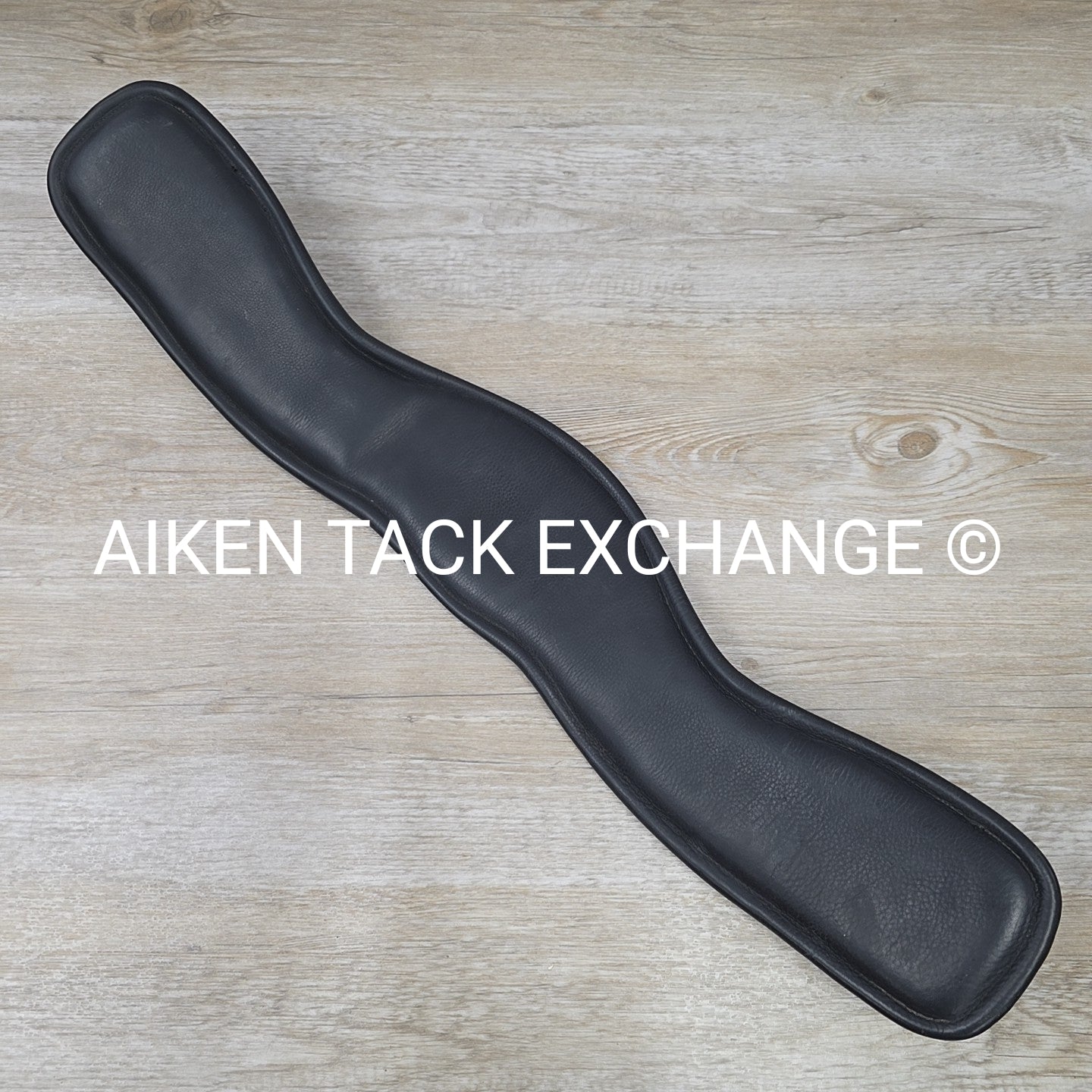 Dynamic Saddles Anatomic Shoulder Relief Girth, Black, 24"
