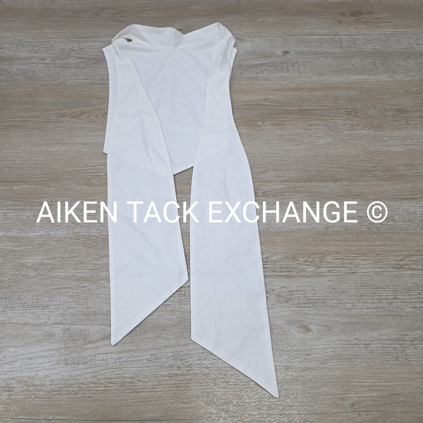Faux Bib Front Stock Tie