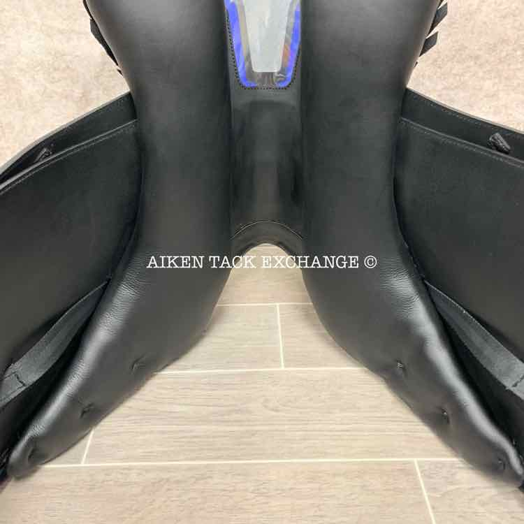 2019 Prestige Talento Dressage Saddle, 18" Seat, 33 Tree - Medium, Wool Flocked Panels
