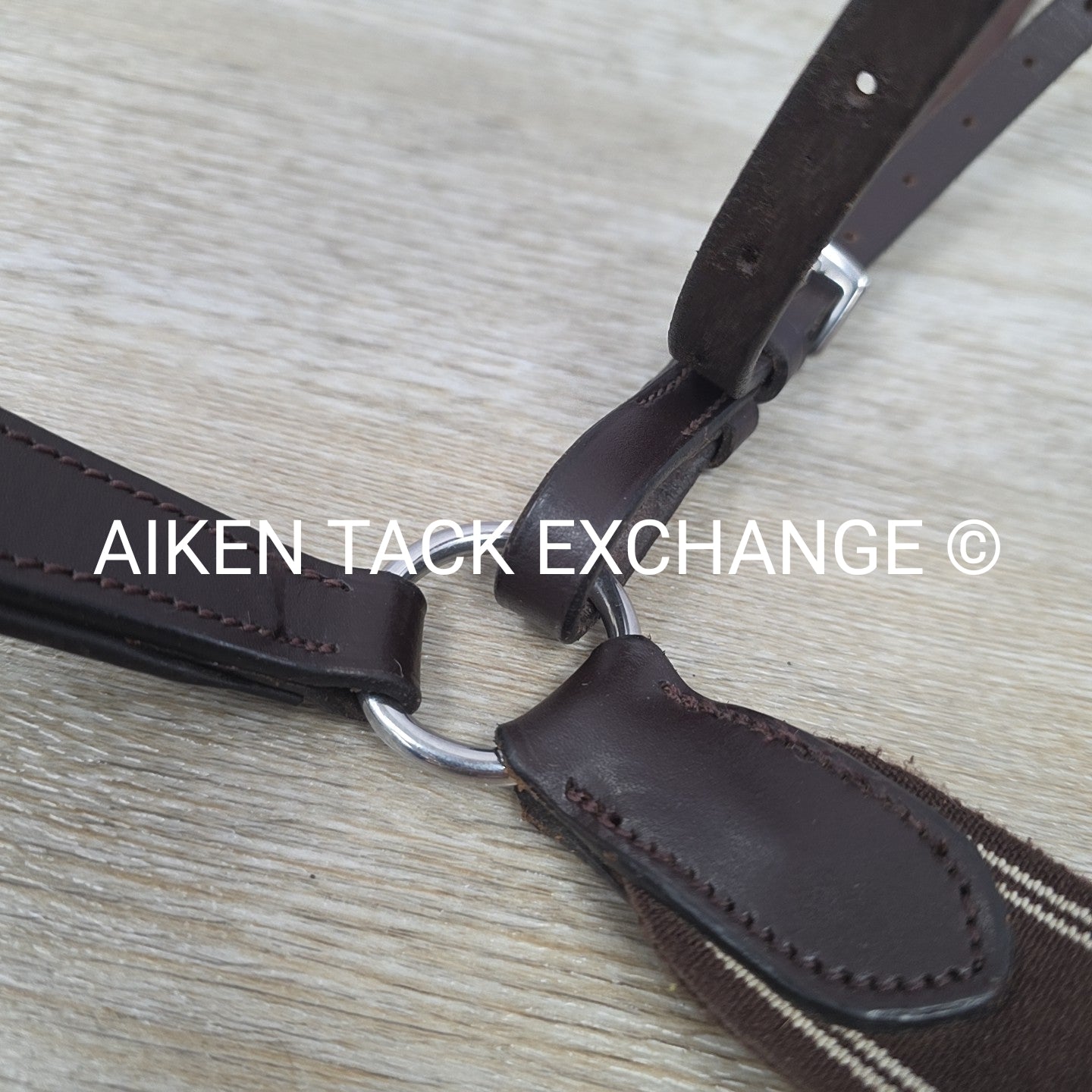 Shires Avignon 5 Point Breastplate, Brown, Oversize