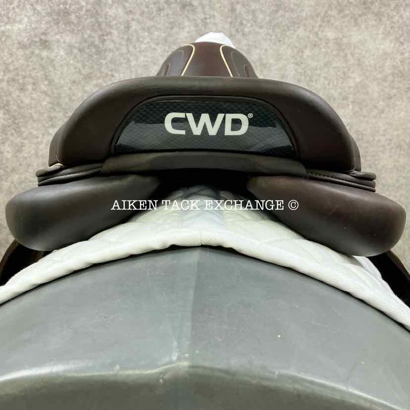 **SOLD** 2020 CWD SE32 2GS Mademoiselle Close Contact Jump Saddle, 17" Seat - S1, 2L Flap, Dynamick Flex Tree - Medium, Foam Panels, Full Buffalo Leather
