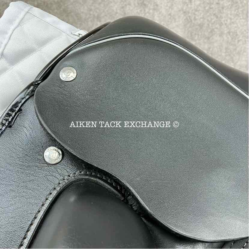 2018 Custom Saddlery Wolfgang Solo MKII Monoflap Dressage Saddle, 17.5" Seat, Adjustable Tree, Wool Flocked Panels