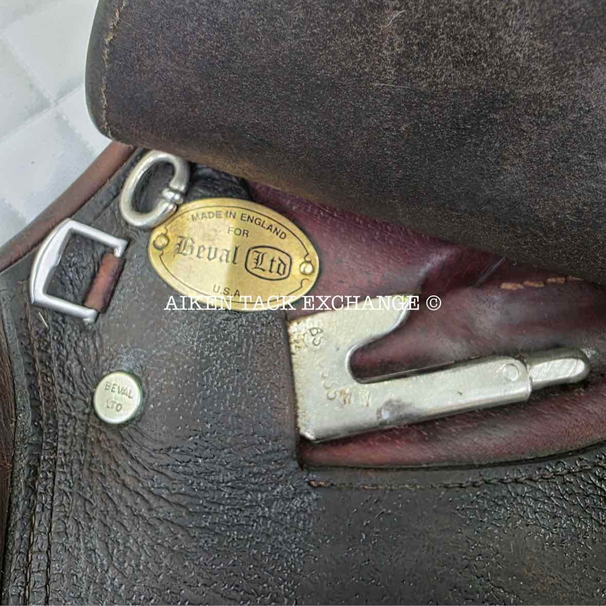Beval Jump Saddle, 17.5"/18" Seat, Forward Flap, Medium Tree, Foam Panels