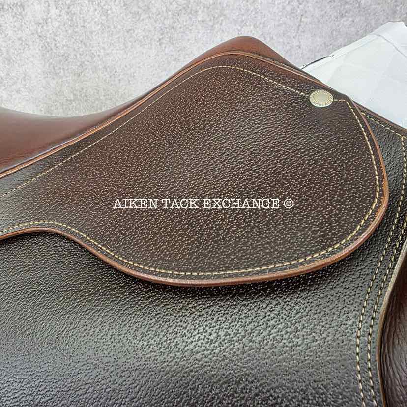 Forestier Close Contact Jump Saddle, 16.5" Seat, Medium/Medium Wide Tree, Foam Panels