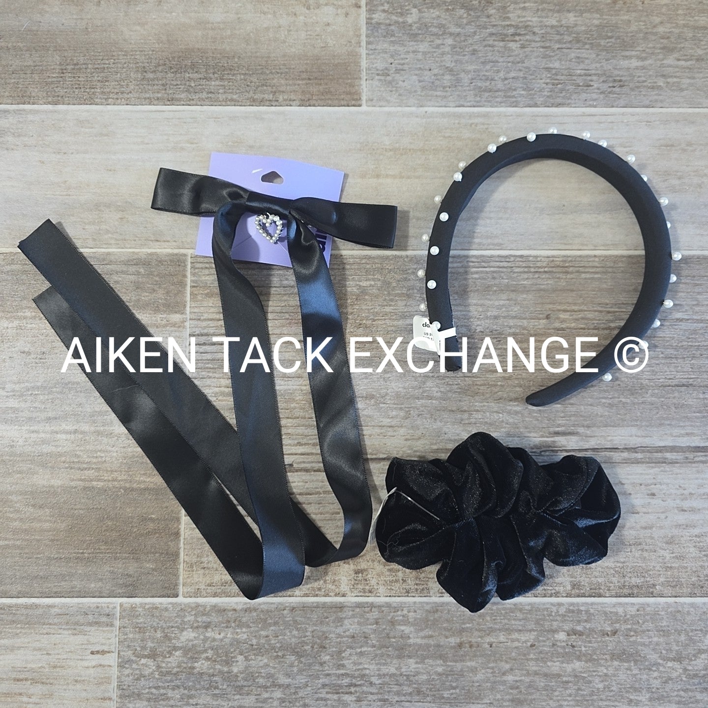 Claire's Hair Bundle - 1 Hair Clip, 1 Scrunchie, 1 Headband