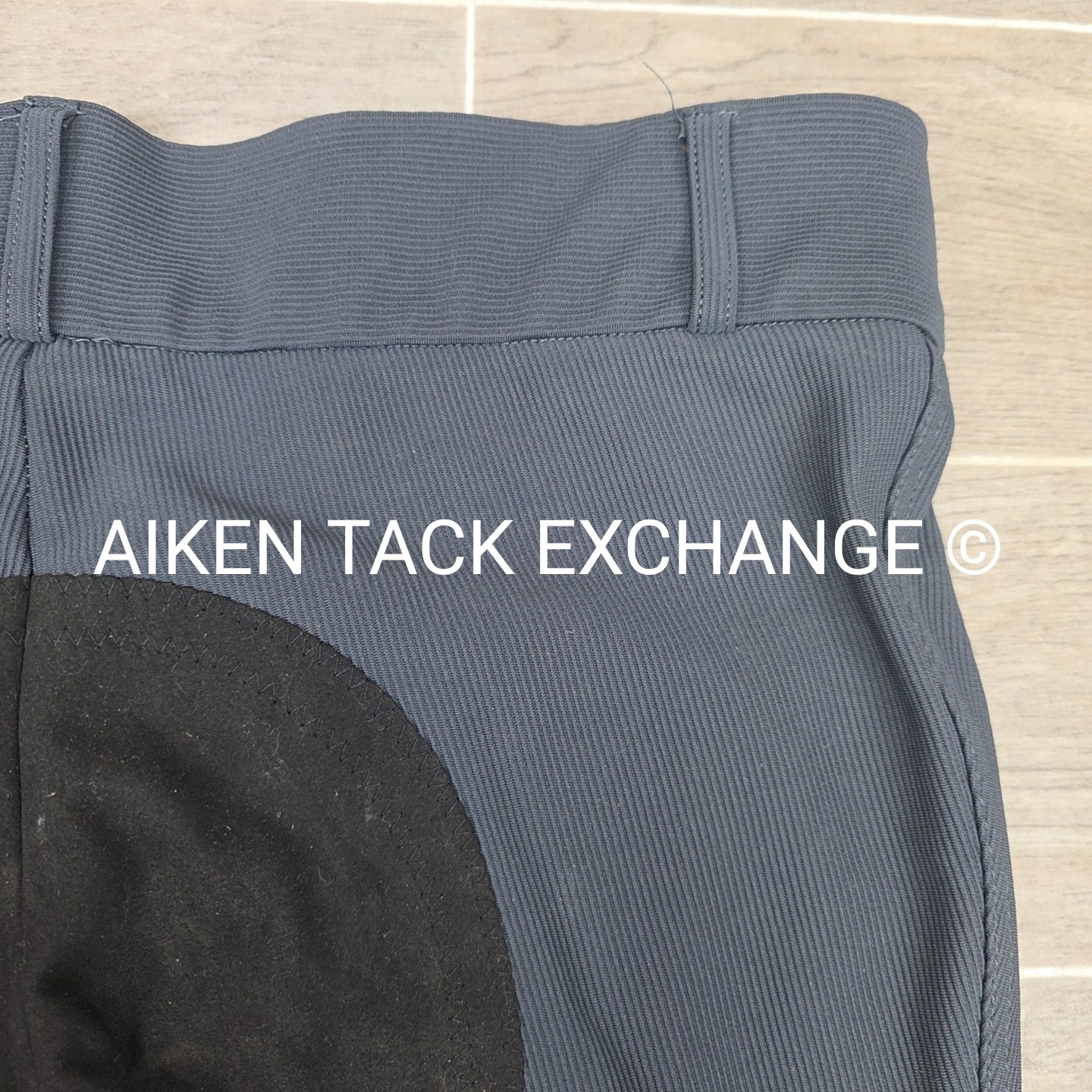 Devon-Aire Full Seat Breeches, Size 34 R