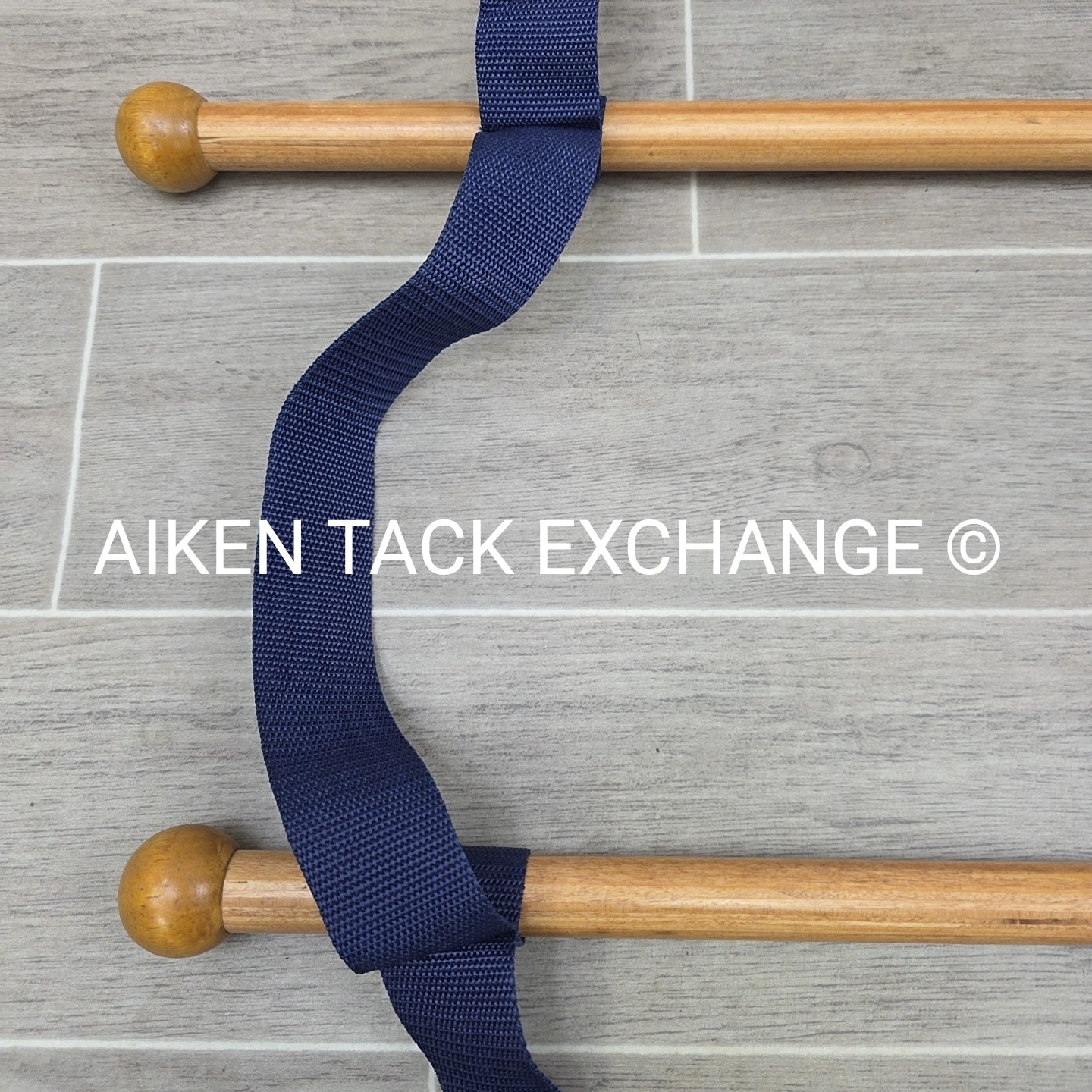 Hanging Wood Blanket Rack