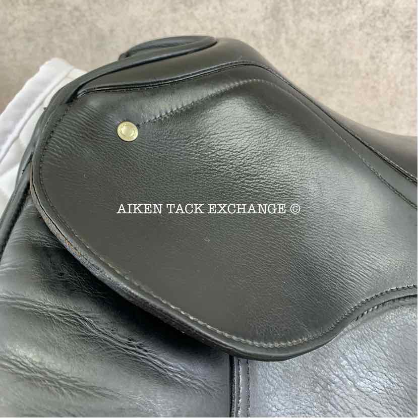 2009 Schleese Victory Dressage Saddle, 16.5" Seat, Short Flap, Adjustable AdapTree, Wool Flocked Panels