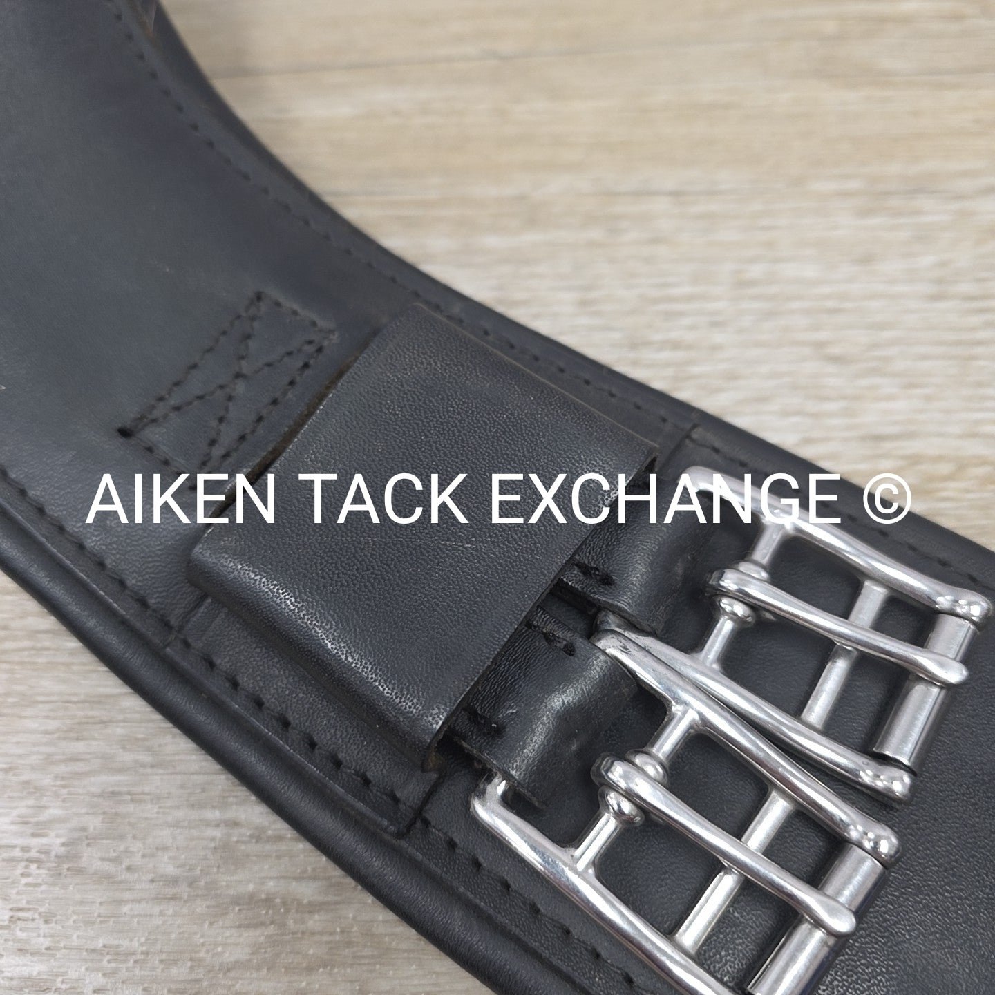 Anatomic Shoulder Relief Padded Dressage Girth, Black, 28"
