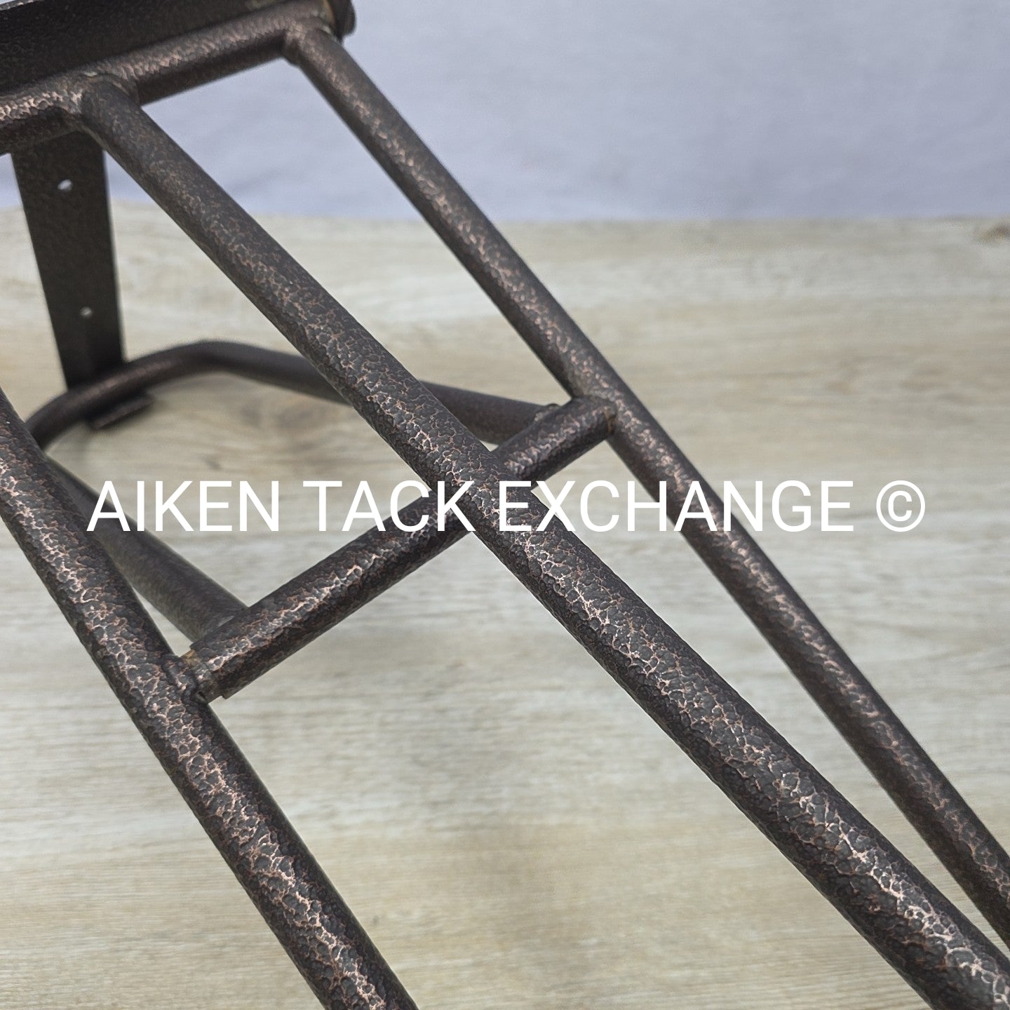 Apple Picker Fold Down Saddle Rack