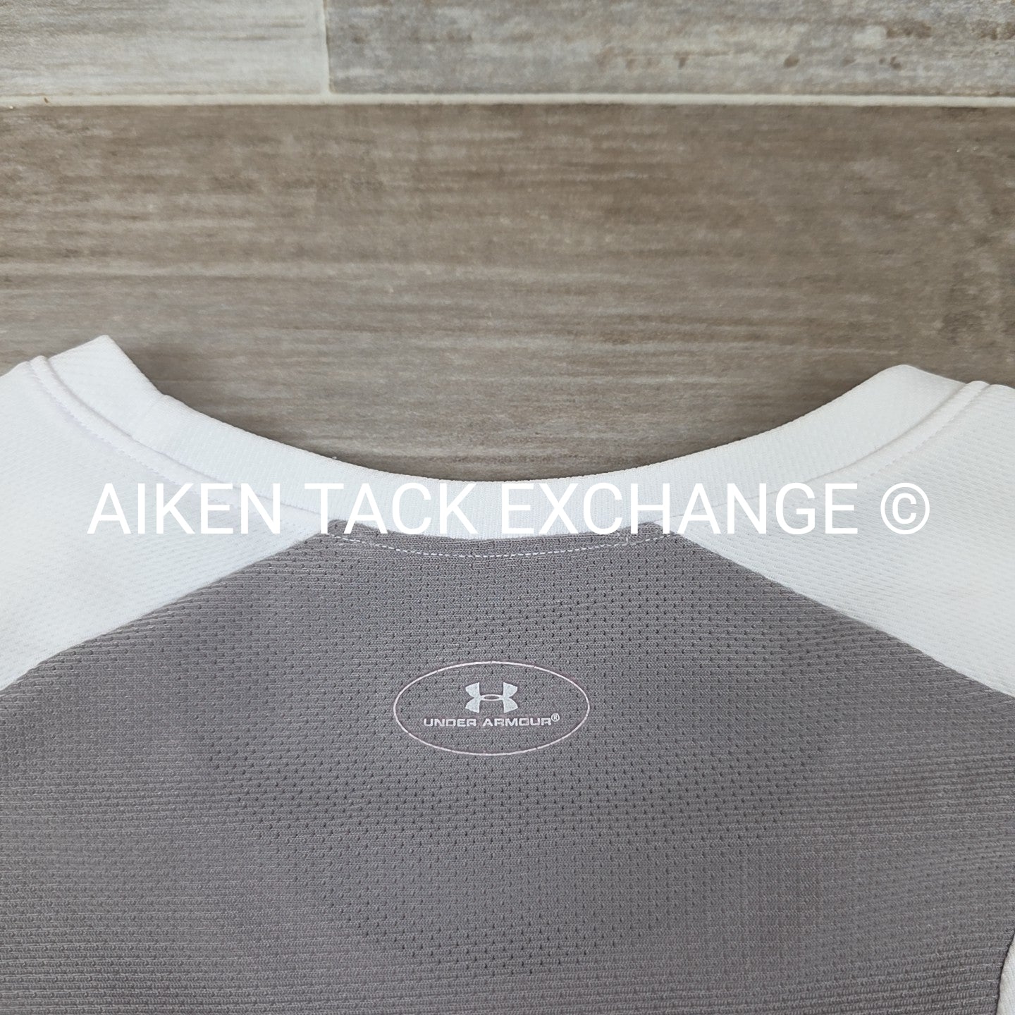 Under Armour Short Sleeve Athletic Top, Women's XLarge