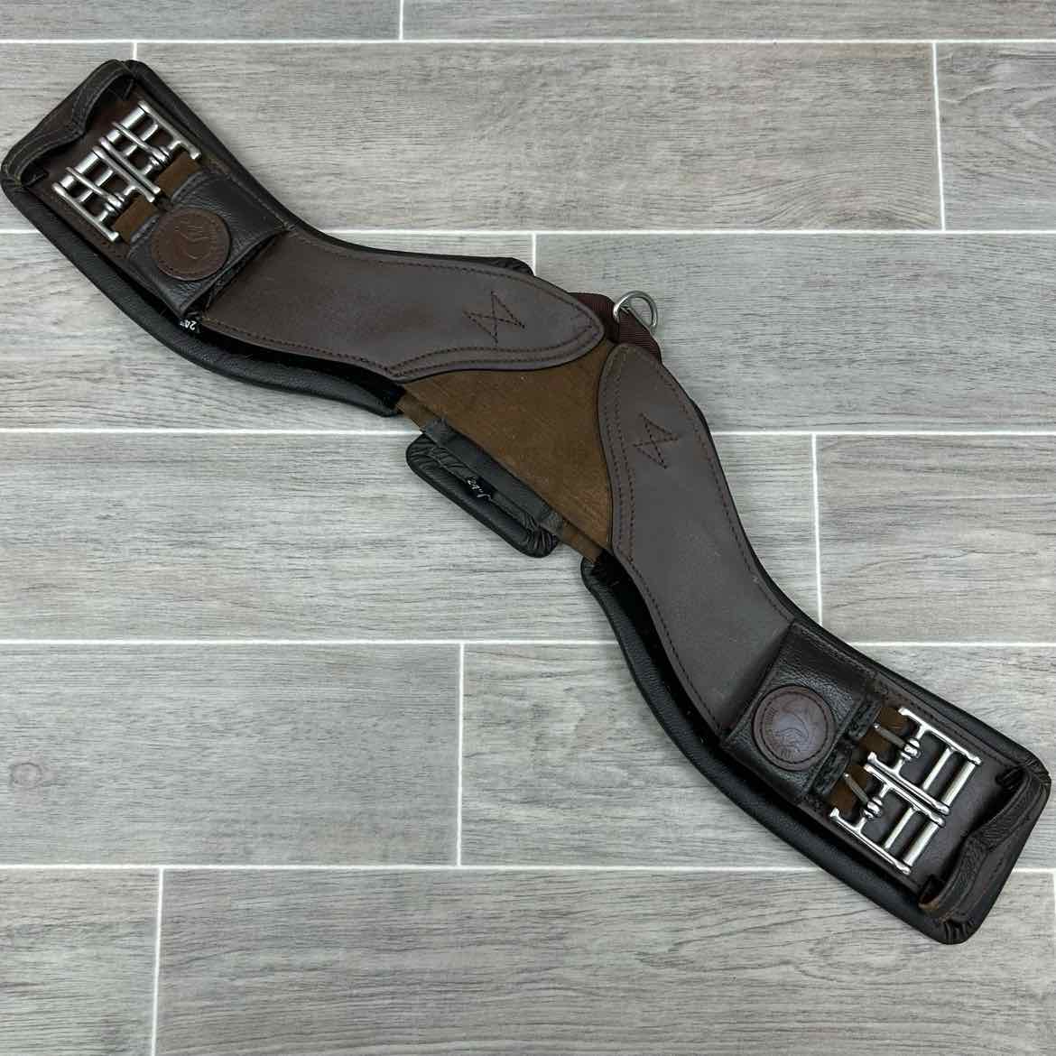 Total Saddle Fit StretchTec Shoulder Relief Dressage Girth with Leather Liner,
